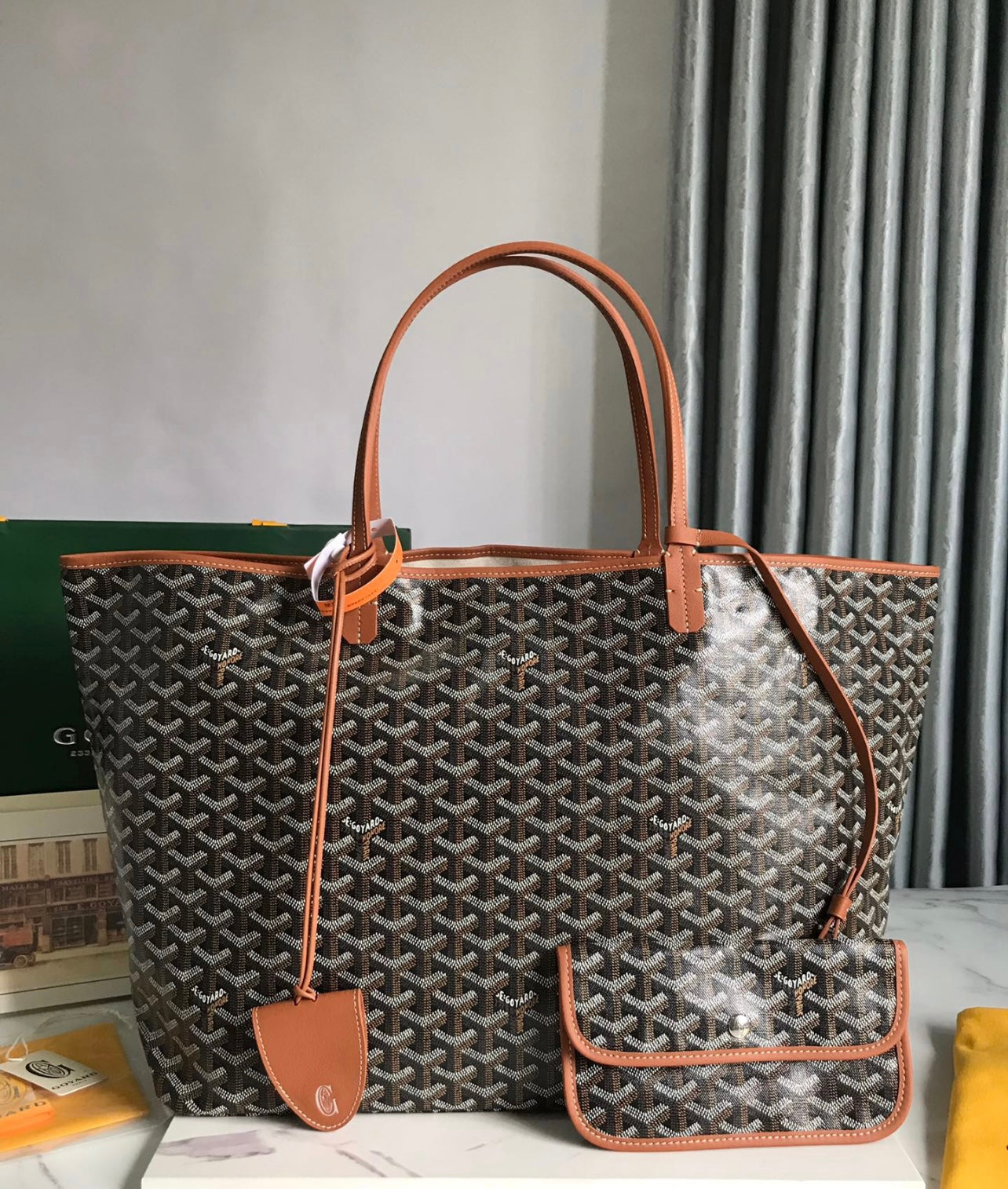 GM tote bags