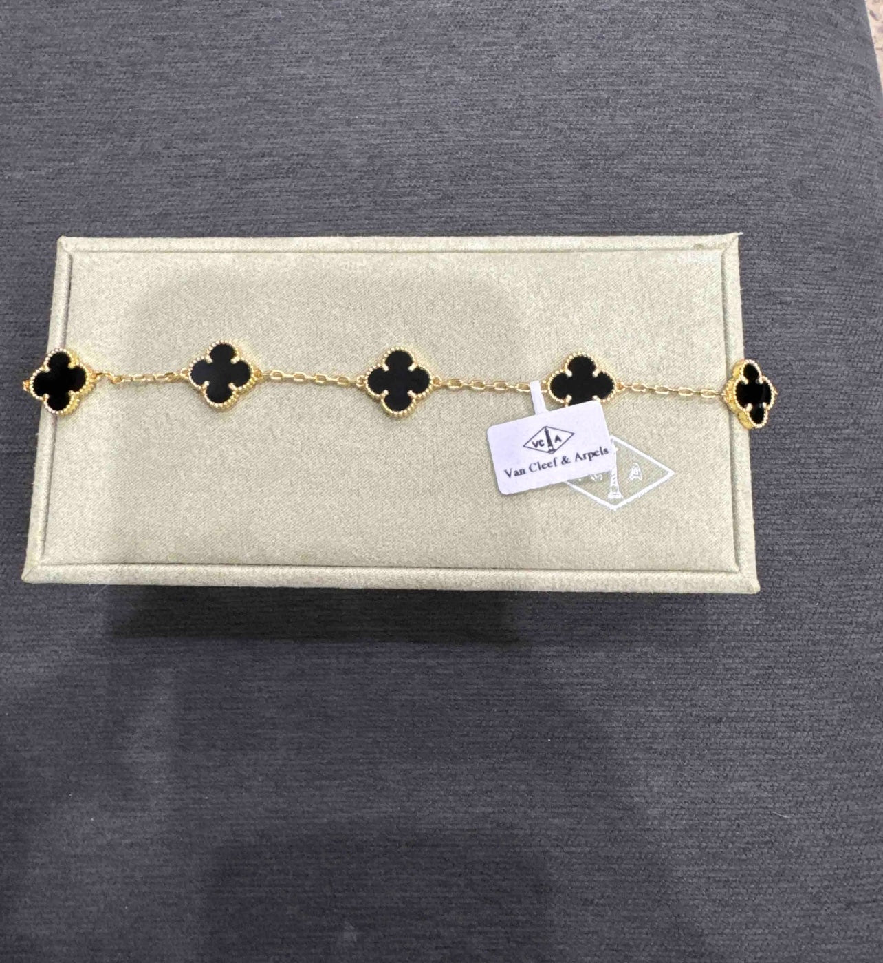 Van Clove bracelet