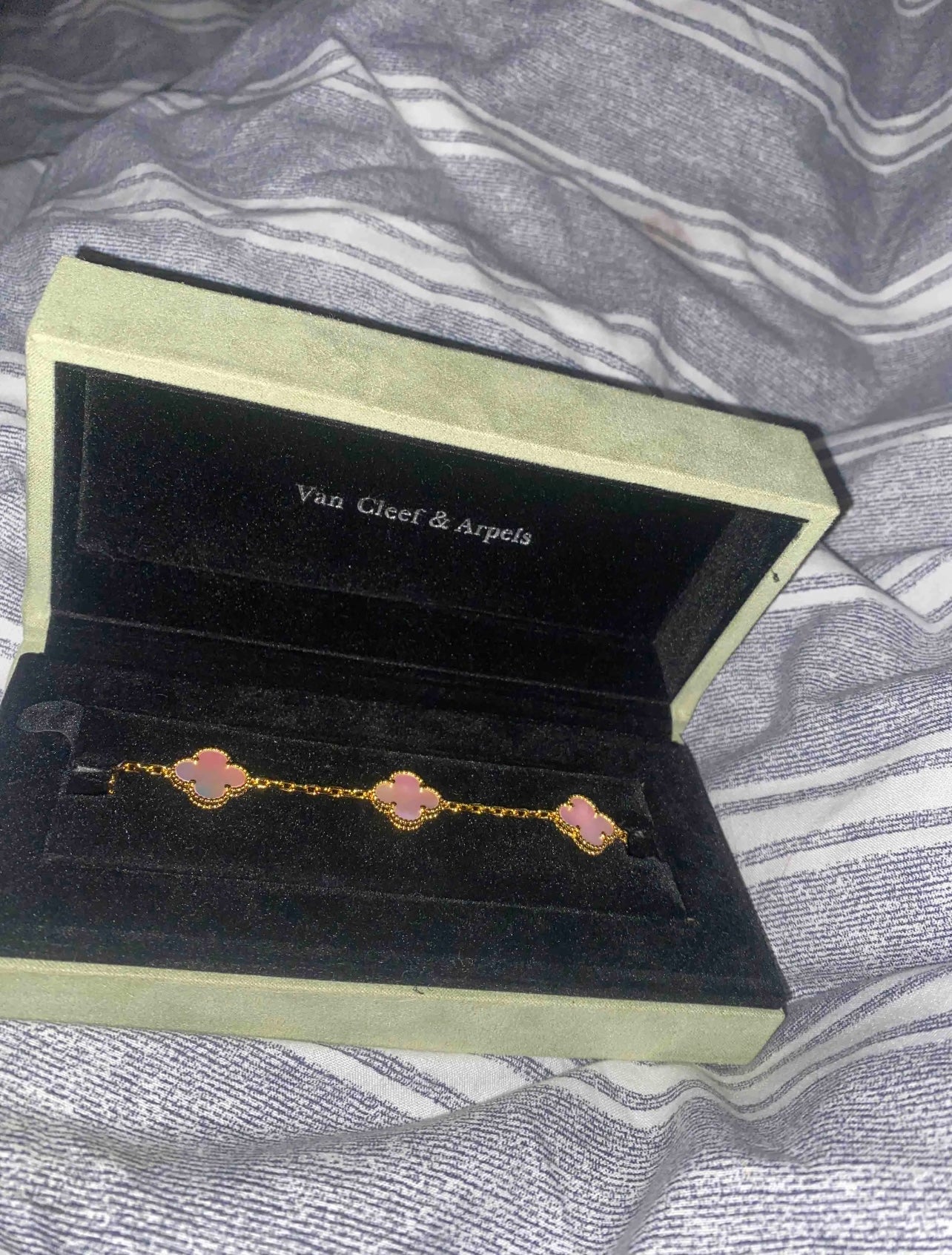 Van Clove bracelet