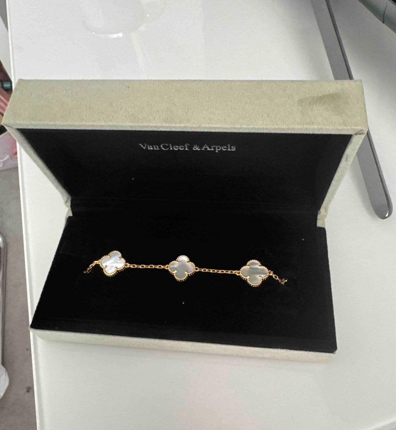 Van Clove bracelet
