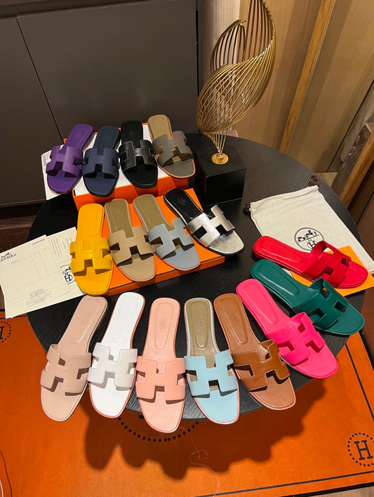 H Oran sandals